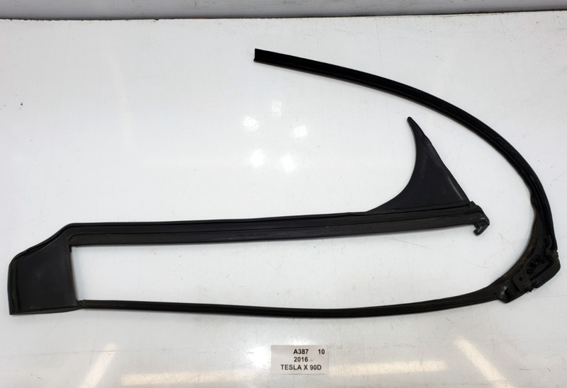 ✅ 2016-2023 OEM Tesla Model X Left Driver Side B Pillar Weatherstrip Seal