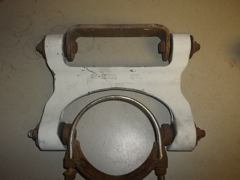 Exhaust Hanger Bracket 04-19335 *FREE SHIPPING*