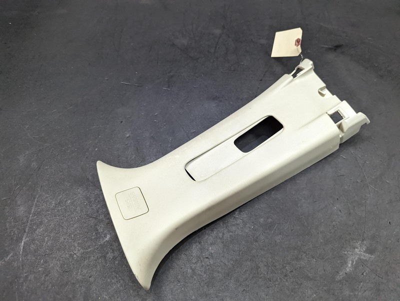 Center Left B Pillar Upper Trim Panel 2020 Nissan Sentra 76985-6LB0A 2021 2022