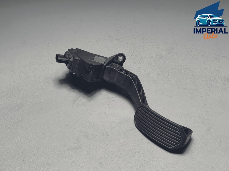 2015-2020 TOYOTA SIENNA GAS PEDAL ACCELERATOR THROTTLE SENSOR OEM