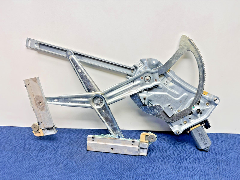 92–00 BMW E36 328Ci Coupe Convertible Right Door Window Regulator Motor OEM 100K