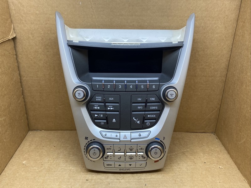 10-11 Equinox Dash Radio Bezel Trim Climate Temperature Control Panel 20906740