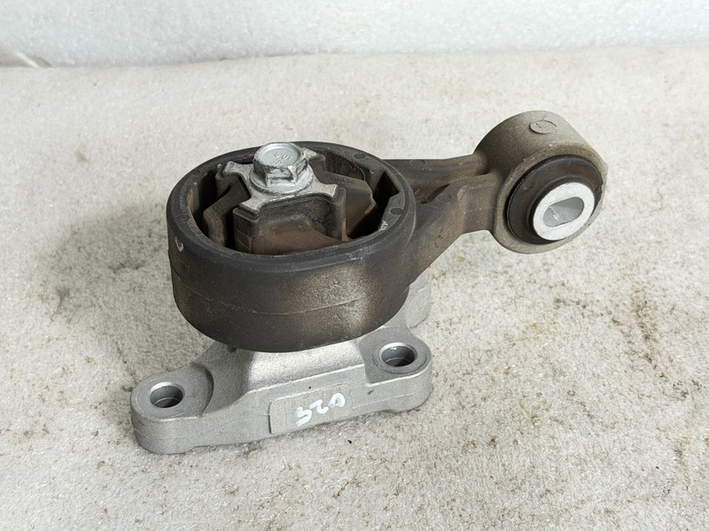2019 - 2025 NISSAN ALTIMA 2.5L ENGINE MOTOR FRAME TORQUE ROD SUPPORT MOUNT OEM