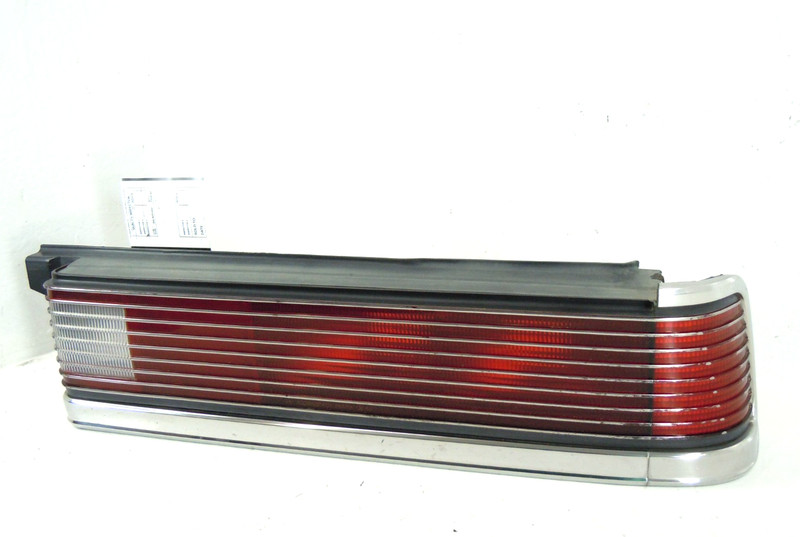 1986-1988 Chrysler Lebaron Sedan Tail Light Passenger Right OEM