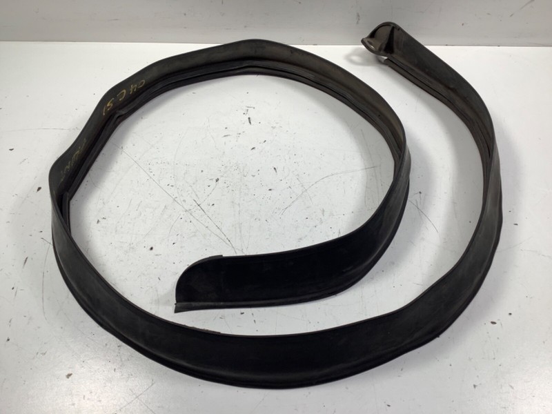 02-05 Honda Civic SI Front Bumper Lip Air Spoiler 71110-S6A-E01 OEM