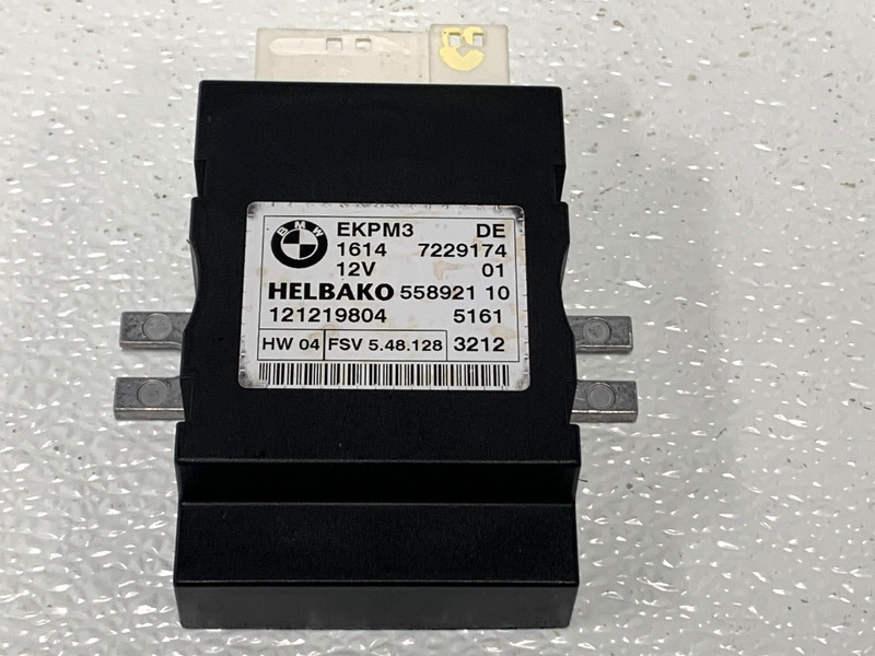 12 13 BMW X5 M E70 FUEL PUMP MODULE CONTROL UNIT OEM #A0.11