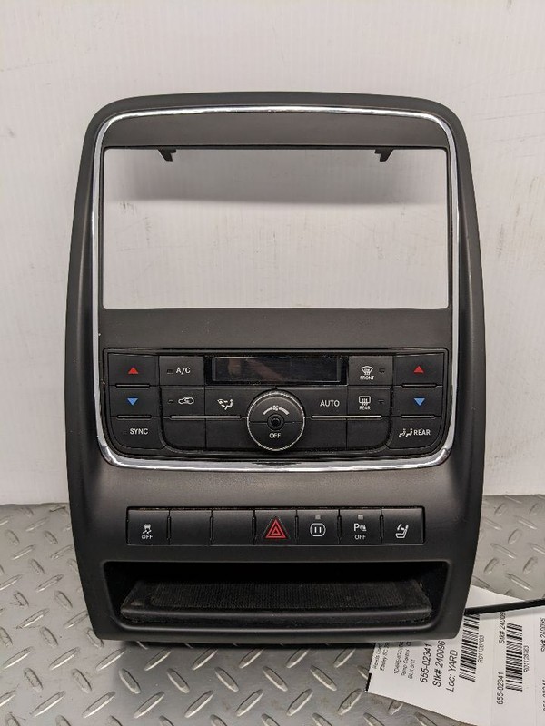 Radio Bezel with Temperature Control Front Control Fits 11-13 DURANGO 1128763