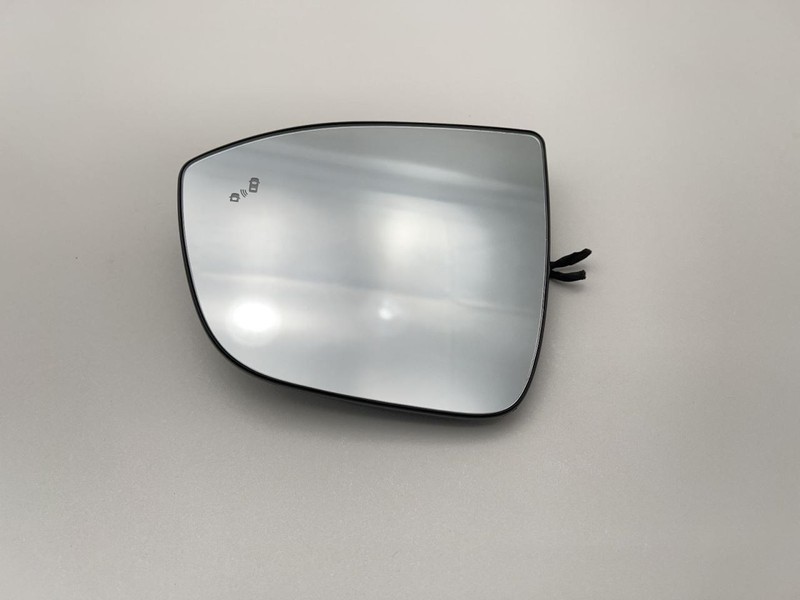 2022-2024 NISSAN PATHFINDER LEFT DOOR MIRROR GLASS ONLY 3.5L AT AWD 19K SL 62365