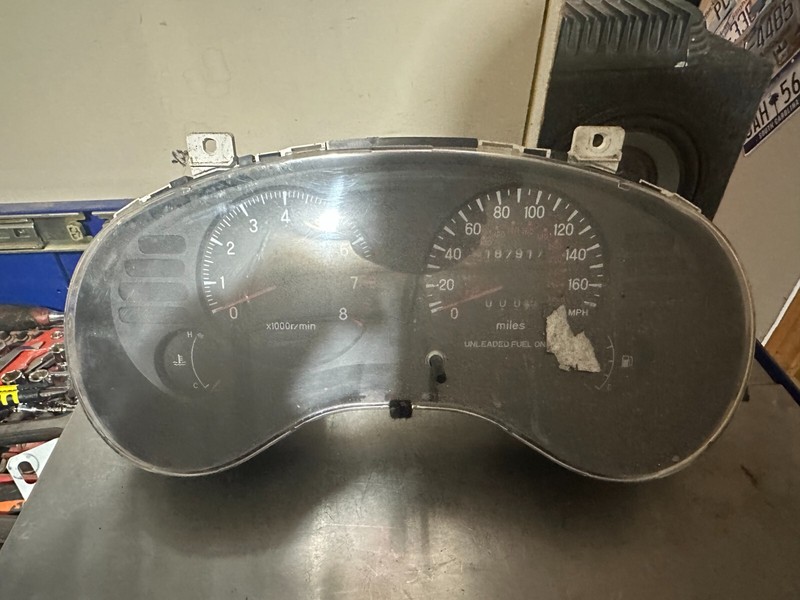 95-99 ECLIPSE TALON M/T SPEEDOMETER INSTRUMENT GAUGE CLUSTER - 258K
