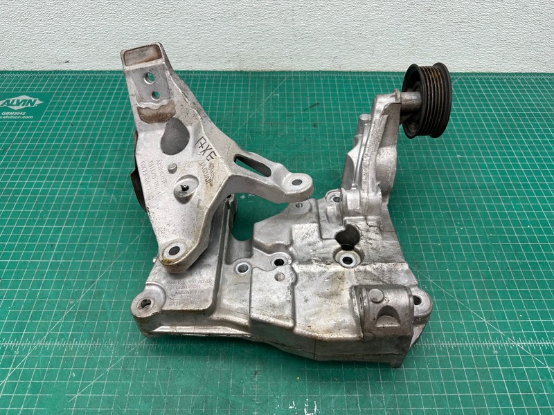 17 JAGUAR XE 2.0L ALTERNATOR BRACKE/BELT TENSIONER/TRANS MOUNT SET OEM