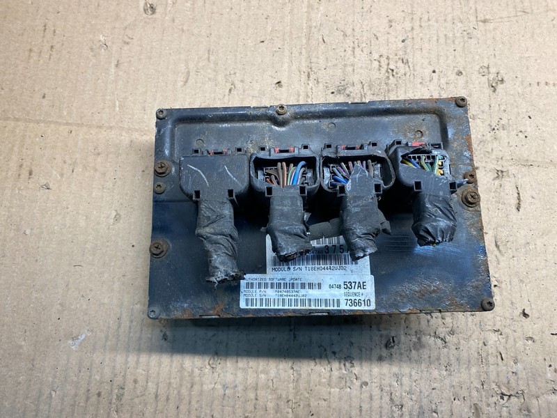 2005Caravan Town & Country 3.8L Engine Control Unit ECU Module V2363 DG