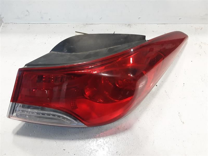 Passenger Tail Light Sedan Quarter Panel Mounted Fits 11-13 ELANTRA 2661497