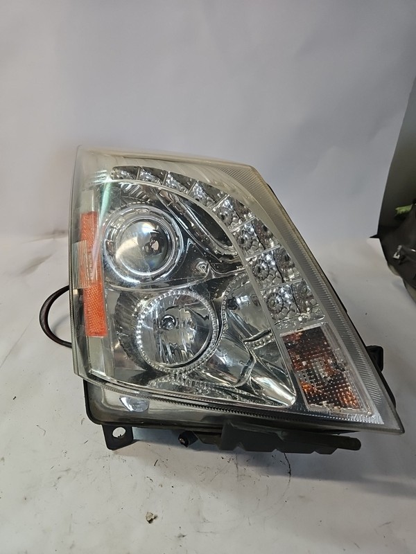 2008-2014 Cadillac CTS HALOGEN Headlight Right Passenger Side Factory OEM LIGHT