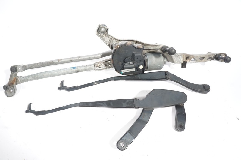 2008 - 2014 MERCEDES BENZ C300 4MATIC W204 WINDSHIELD MOTOR ARMS SET OF 3 OEM
