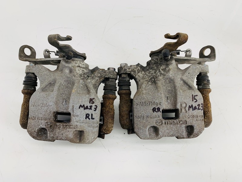 14-18 MAZDA 3 SEDAN FWD REAR RIGHT & LEFT SIDE ABS BRAKE CALIPER SET OF 2 OEM