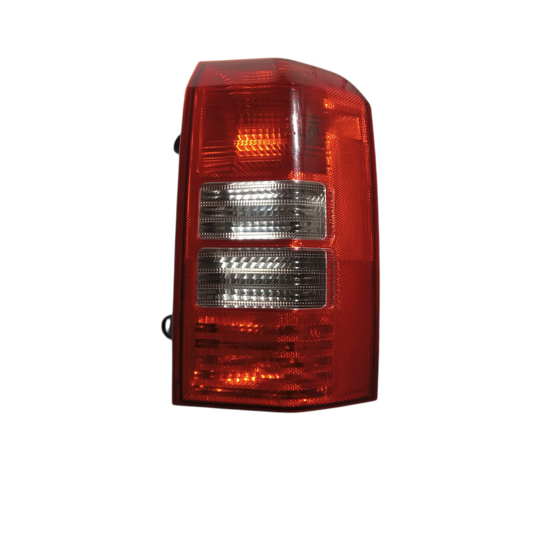 2012-2015 Jeep Patriot Right Rear Tail Light Lamp Passenger Side OEM 11837