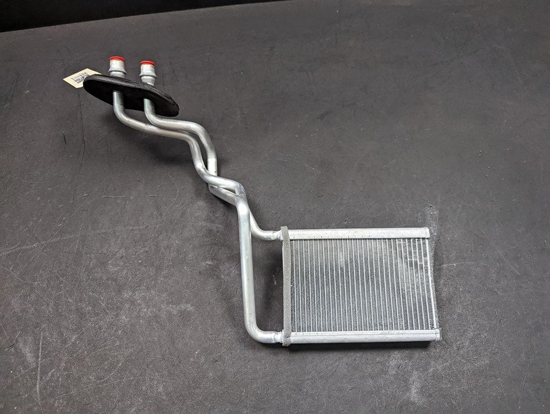 HVAC Heater Core 2022 Cadillac CT4 85135961 2020 2021 2023 2024