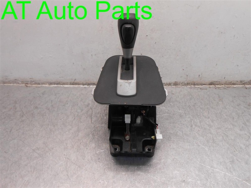 05 06 CHEVROLET EQUINOX AWD FLOOR SHIFTER CHANGER OEM