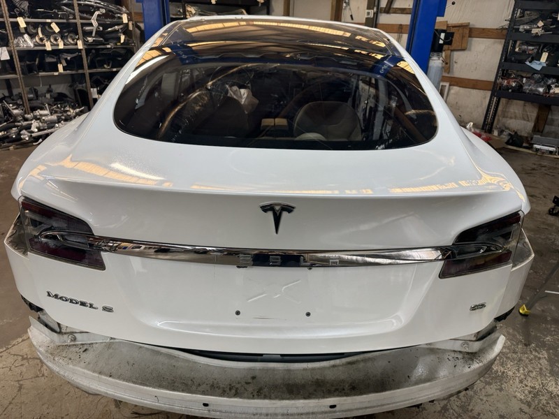 12-20 TESLA MODEL S REAR LIFTGATE TAILGATE HATCH TRUNK LID N-31093