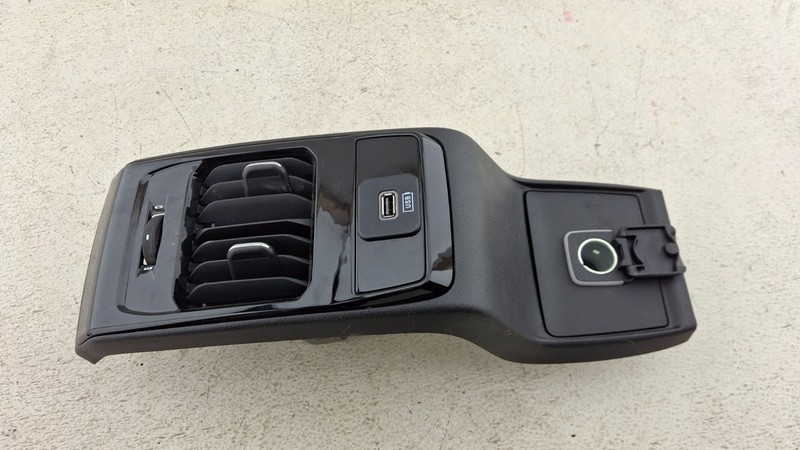 2022 - 2025 Jeep COMPASS CONSOLE REAR BACK TRIM PANEL W/ AC Air Vent GRILLE OEM