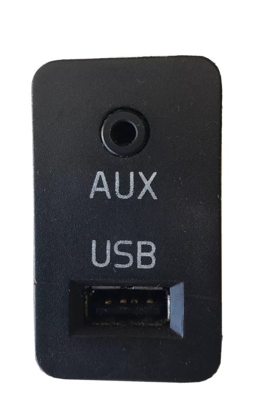 ✅ 04-17 VOLVO VNL SEMI TRUCK USB & AUX PORT, P# 21092209 OEM ✅