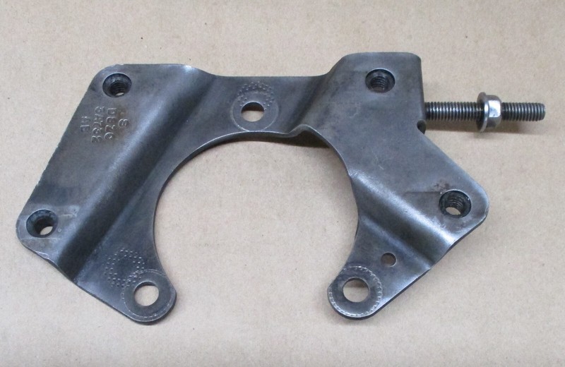 OEM FORD POWER STEERING PUMP BRACKET D8ZC-3A732-AB