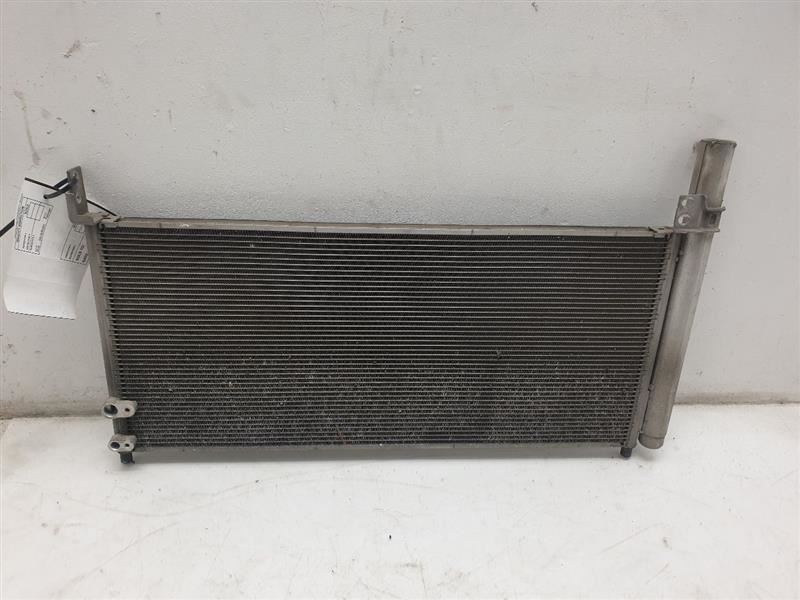 12-18 TOYOTA PRIUS V 1.8L 4CYL AC CONDENSER ASSEMBLY