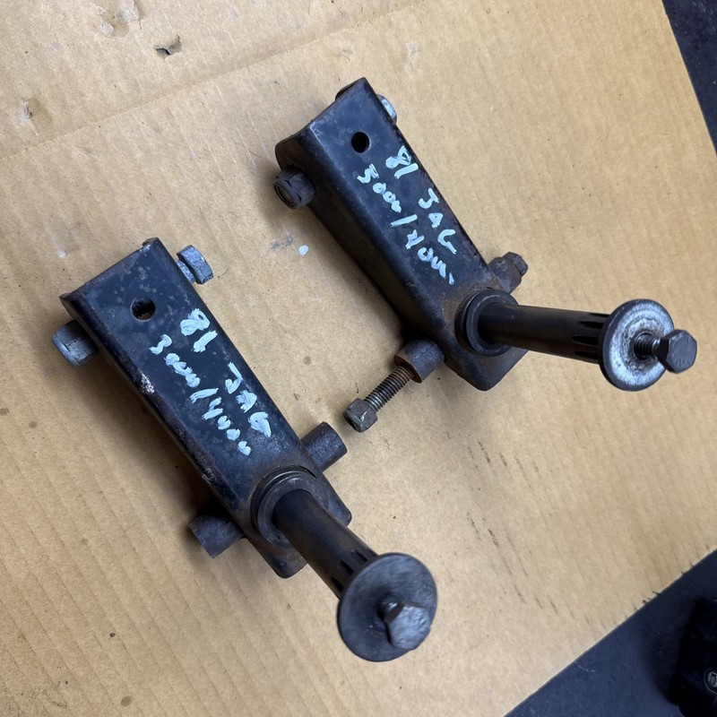 1981 Vintage SnowmobileArctic Cat Jag 3000 4000 Ski Spindles