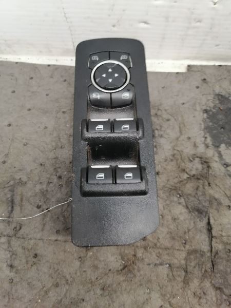Driver Front Door Switch Driver's Window Fits 15-19 FORD F150 PICKUP 760387
