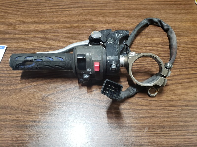 2009-2011 Kawasaki Ninja 650R EX650 Headlight Horn Indicator Switch Switches OEM