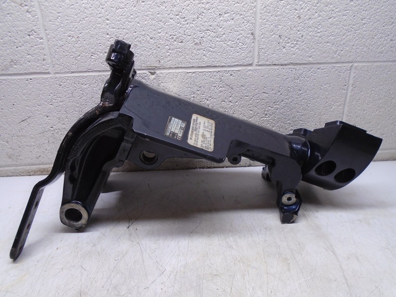 T4 Johnson Evinrude OMC Outboard Swivel Bracket & Arm 435006 5001766 340006