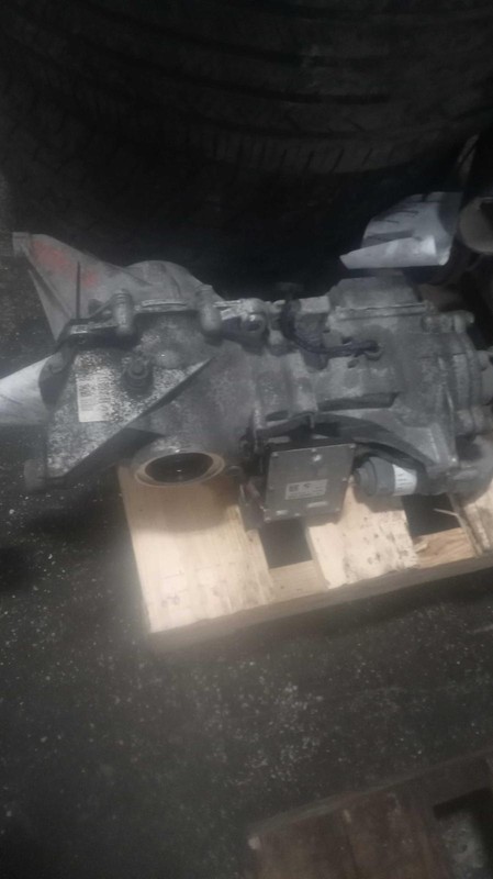 2021 BMW X1 Differential Carrier Assembly OEM 29000 Miles 4WD Grey