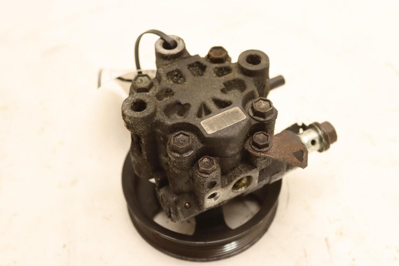 2007-2009 TOYOTA FJ CRUISER 4.0L POWER STEERING PUMP W/ PULLEY OEM