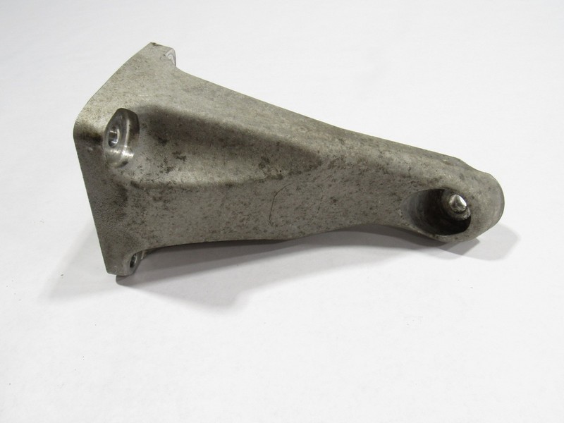 08-12 Maserati Granturismo S 2010 Right Pass Engine Mount Bracket Support ^:O
