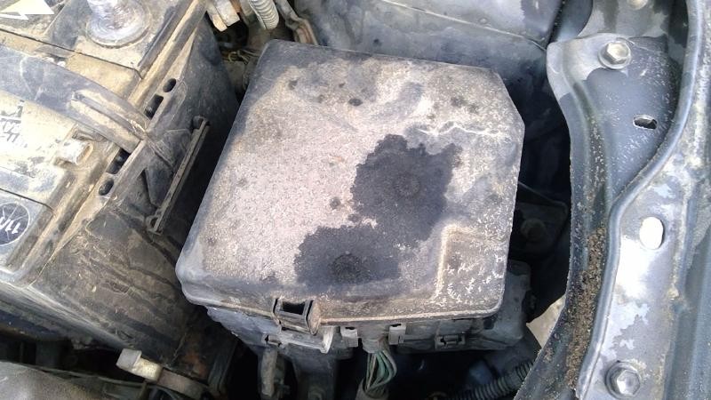 Engine Fuse Box TOYOTA YARIS 06 07 08 09 10 11