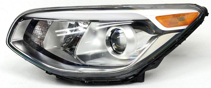 OEM Left Driver Side Halogen Headlamp For KIA Soul (Gas) 92101-B2050