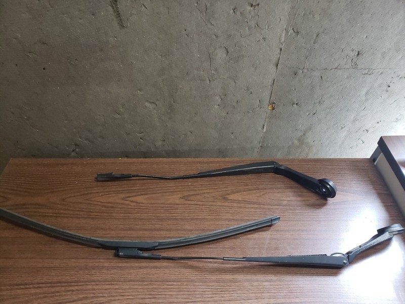 13-14 Ford Focus ST Windshield Wiper Arm Arms Left Right Front Set