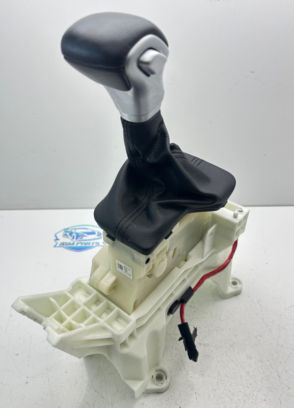 2020-2022 KIA SOUL AUTOMATIC TRANSMISSION GEAR SHIFTER LEVER ASSEMBLY OEM