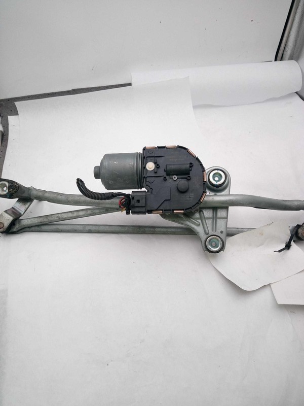 2015 VOLVO XC60 Wiper Motor OEM 30753513 Silver 149K Miles - Warranty Included