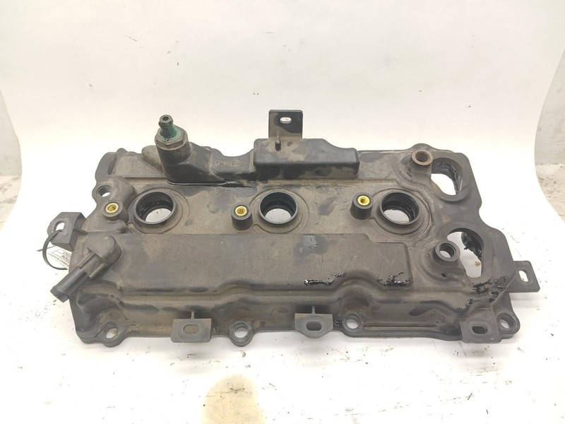 19 INFINITI QX60 right passenger Valve Cover 3.5L OEM 6 Month Warranty!