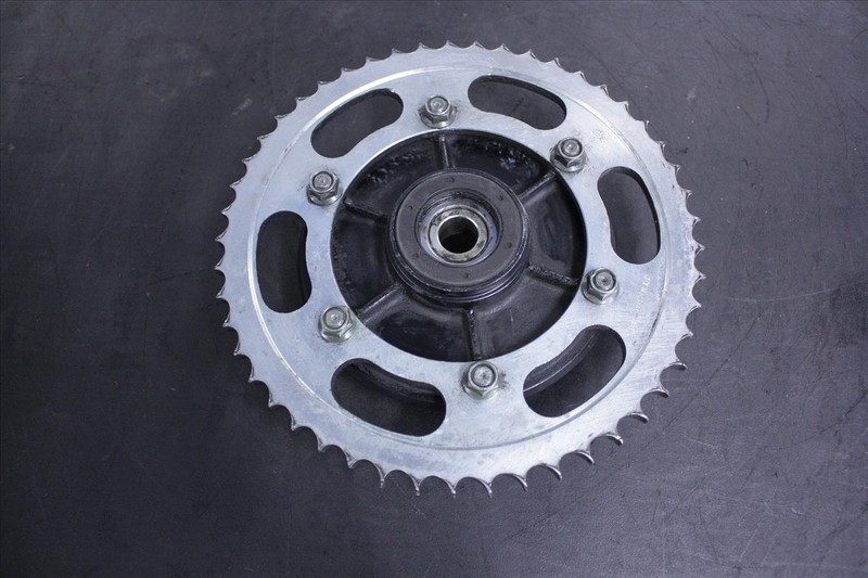 00 YAMAHA YZF 600 R REAR SPROCKET HUB YZF600 *