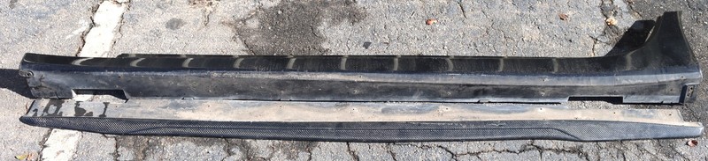 2016-2019 Cadillac CTS V Left Driver Side Rocker Molding Panel W/ Carbon Skirt