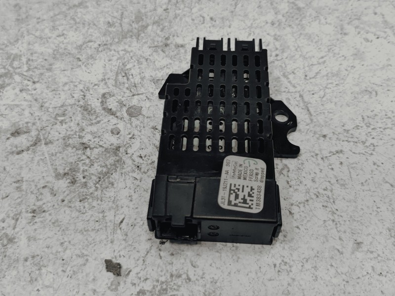 2018-2020 FORD F-150 CENTER CONSOLE USB CHARGER ADAPTER PORT MODULE UNIT OEM