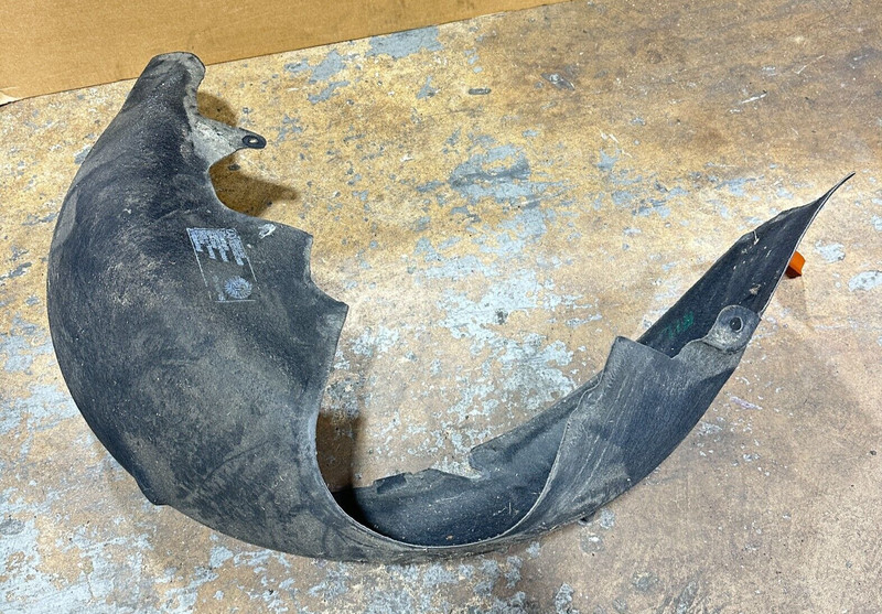 2010-2013 MERCEDES S550 LEFT REAR WHEEL FENDER LINER SPLASH SHIELD OEM