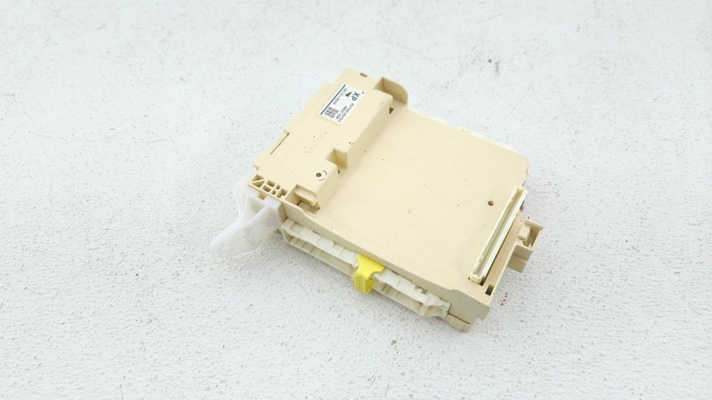 2015-2017 TOYOTA CAMRYDASH DASHBOARD CABIN JUNCTION FUSE BOX MODULE OEM