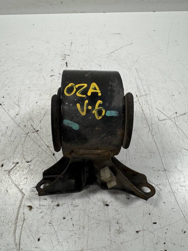 98-02 Honda Accord V6 Side Engine Mount 50820-S87-A81 OEM