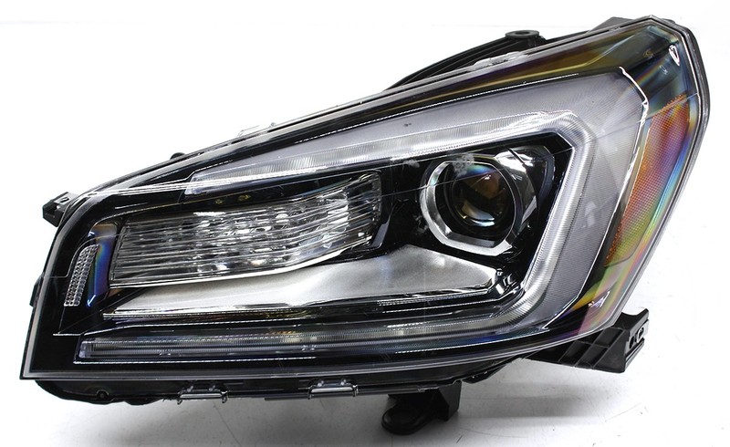 OEM Left Driver Side Xenon (HID) Headlamp For GMC Acadia, Limited 23391885