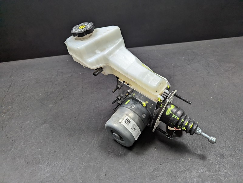 ABS Anti Lock Brake Pump Module 2022 Cadillac CT4 85129323 2022