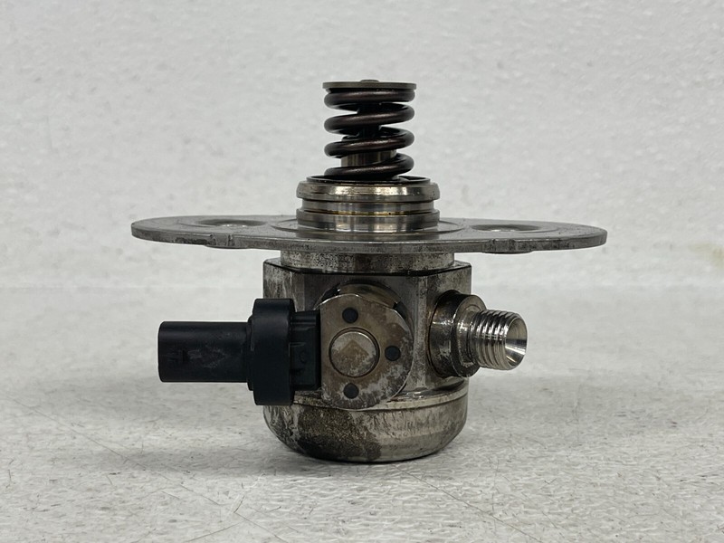 ⭐17-23 BMW 5 7-SERIES XDRIVE G30 RH ENGINE HIGH PRESSURE FUEL PUMP OEM LOT2533