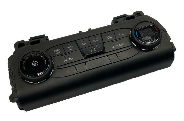 Ford Bronco climate control 21 22 hvac ac panel front manual OEM M1PT18C612LE